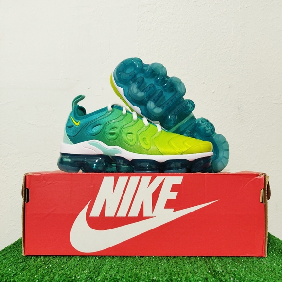 vapormax plus lemon lime